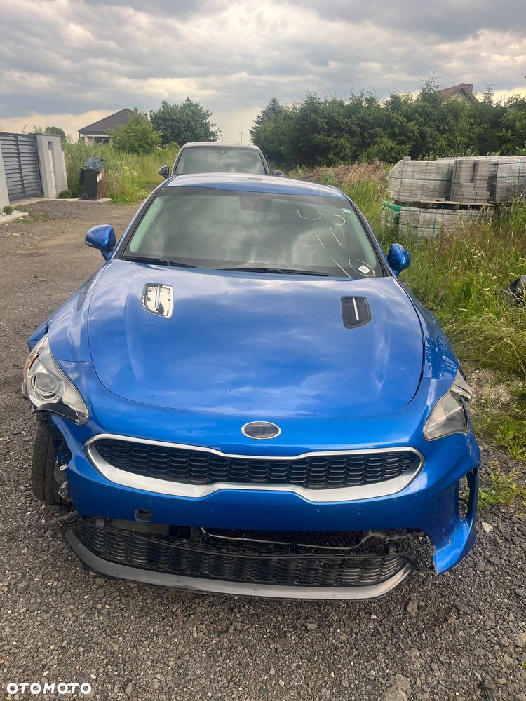 Kia Stinger 2.0 T-GDI GT Line - 11
