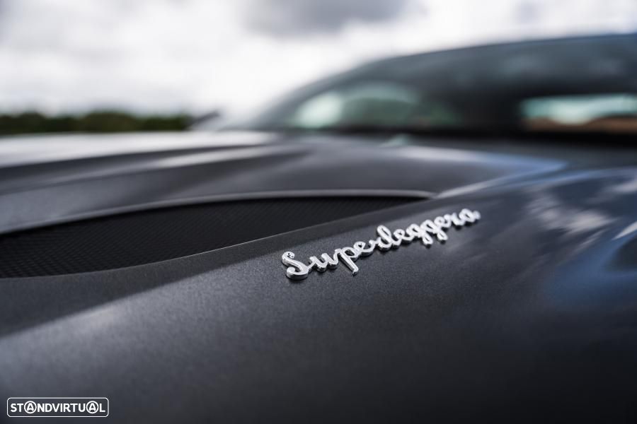 Aston Martin DBS Coupe Superleggera - 10