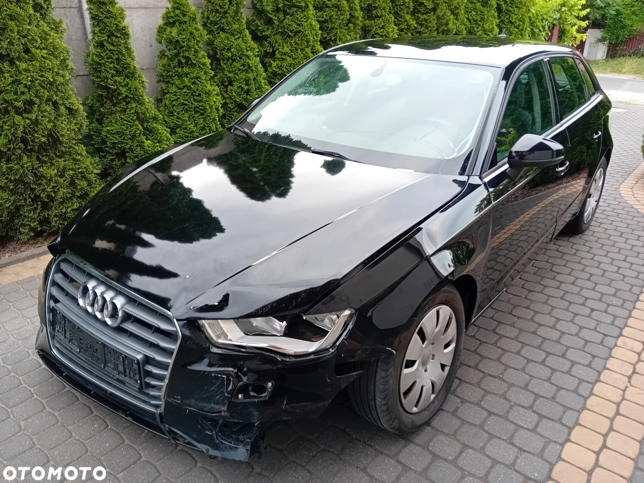 Audi - 2