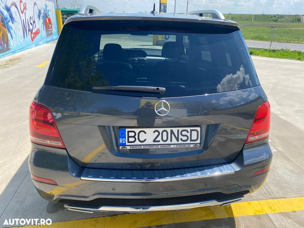Mercedes-Benz GLK - 11