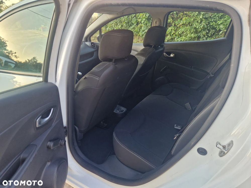 Renault Clio 0.9 TCe Alize - 14