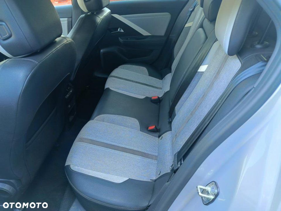 Opel Astra - 20