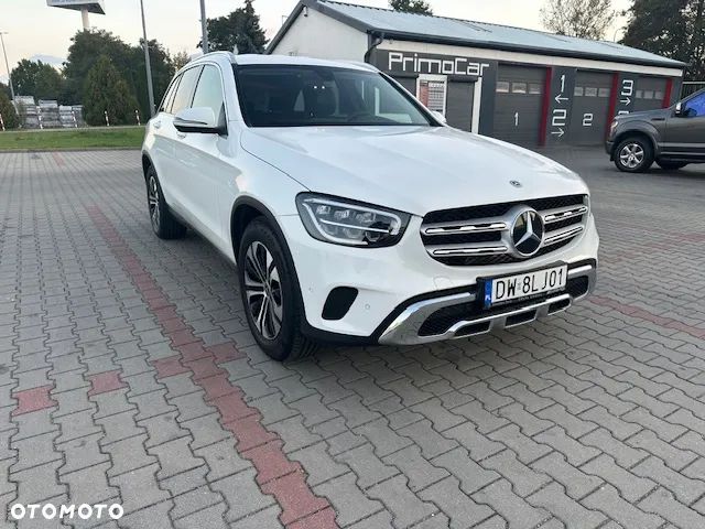 Mercedes-Benz GLC 200 d 4-Matic Business Edition - 3