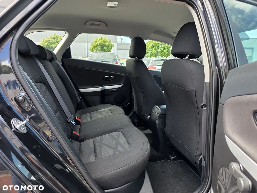 Kia Ceed 1.6 GDI ISG Dream-Team Edition - 14