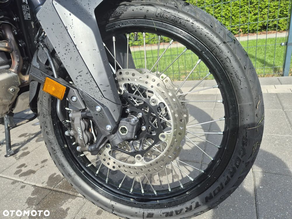 Honda CRF - 11