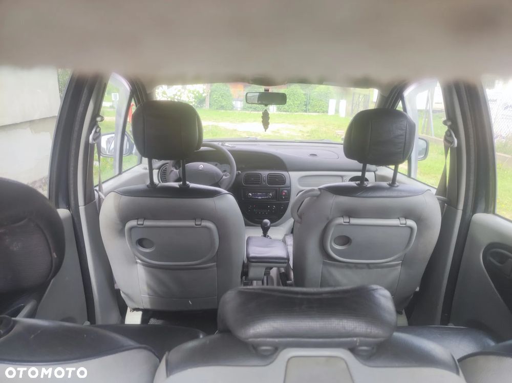 Renault Scenic 2.0 16V Expression 4X4 - 11