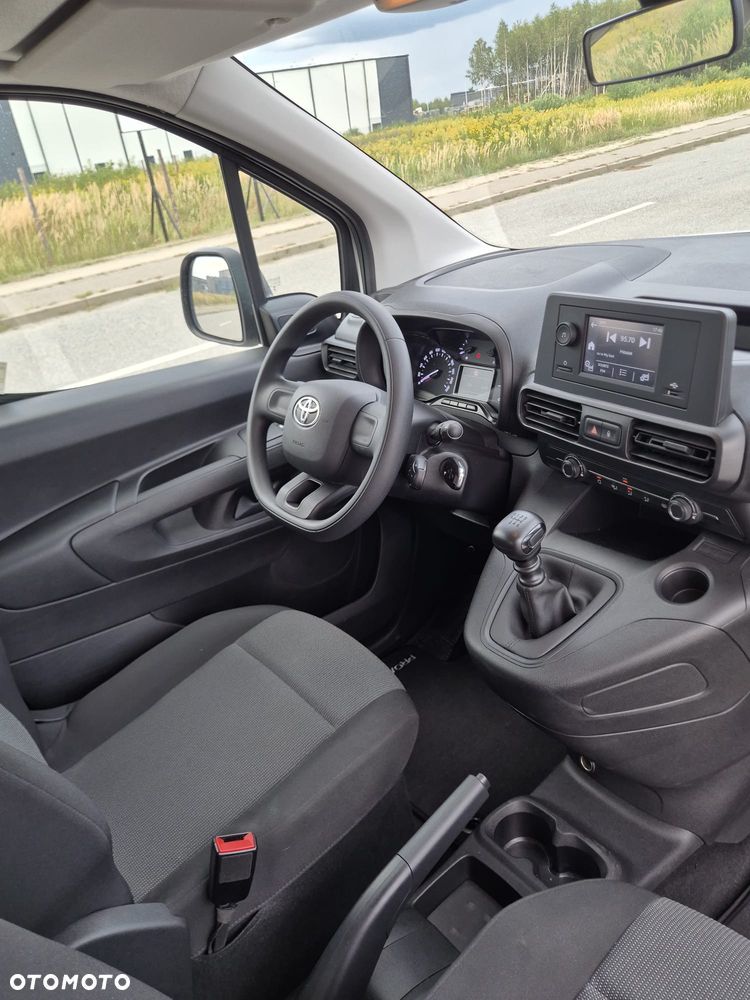 Toyota Proace City Verso 1.5 D-4D Family - 11