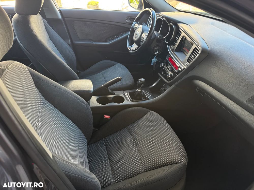 Kia Optima 1.7 CRDI EcoDynamics Edition 7 - 9