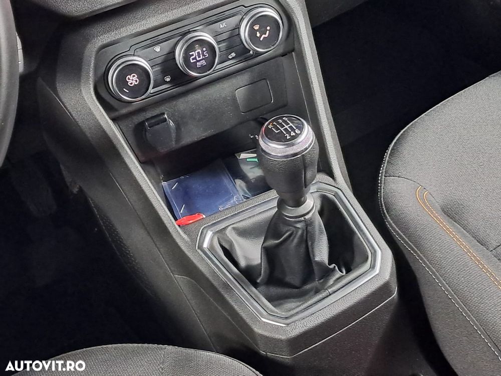 Dacia Sandero - 17