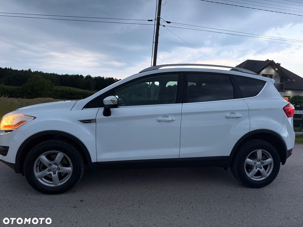 Ford Kuga 2.0 TDCi 4x4 Titanium - 16