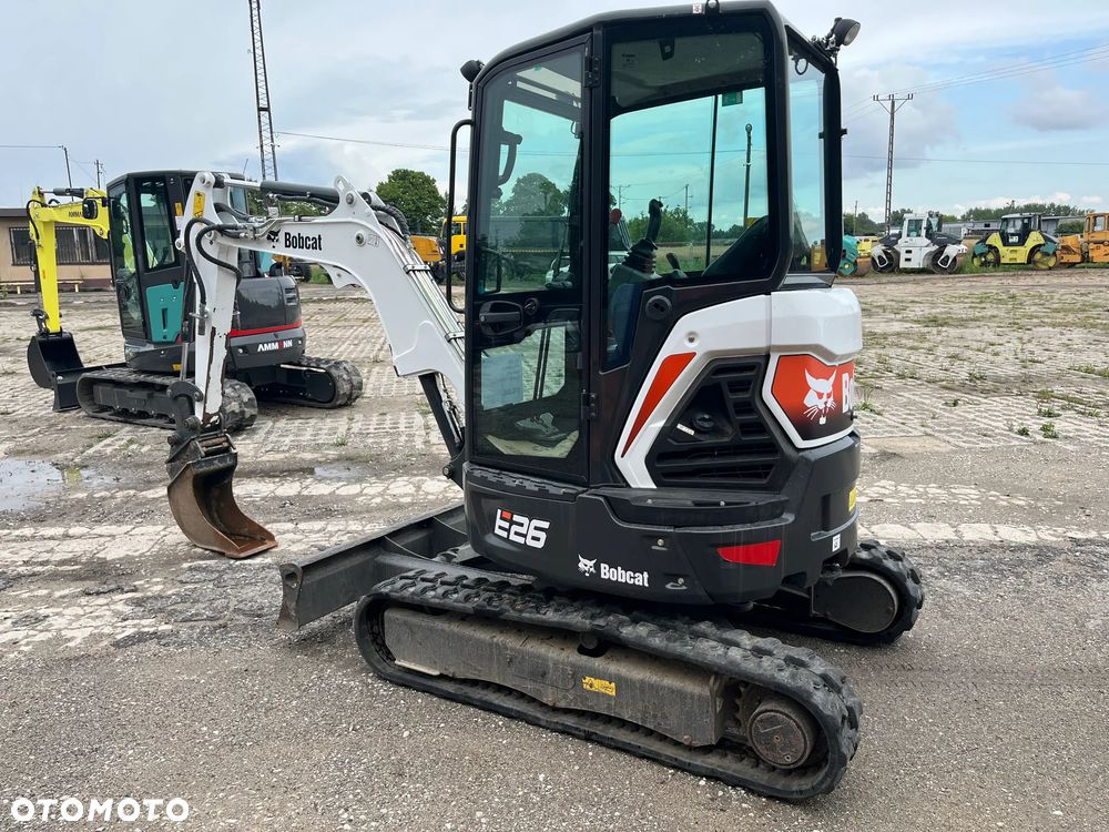 Bobcat E26 - 4