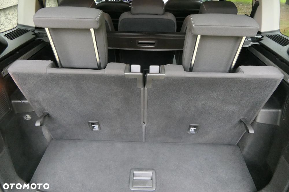 Volkswagen Touran 2.0 TDI SCR DSG Join - 20