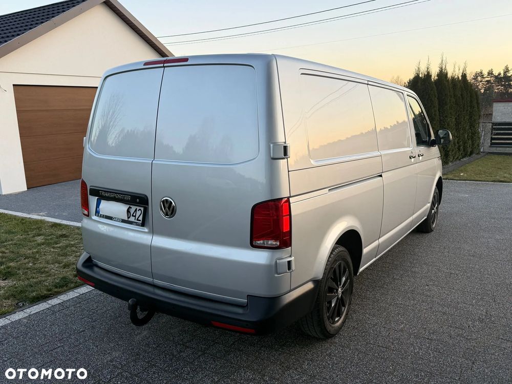 Volkswagen Transporter - 12