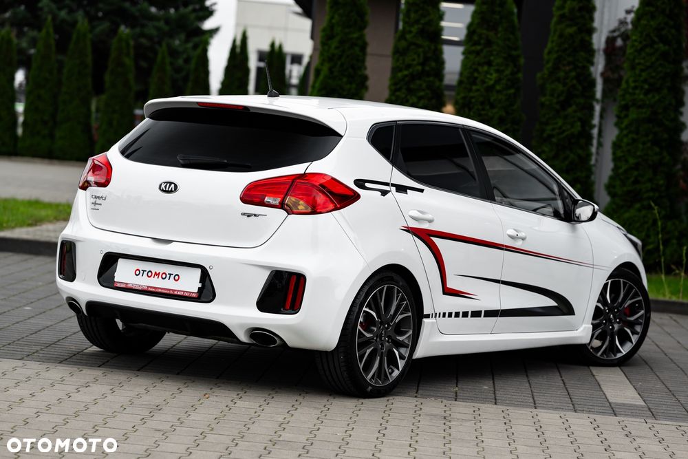 Kia Ceed 1.6 T-GDI GT L - 13