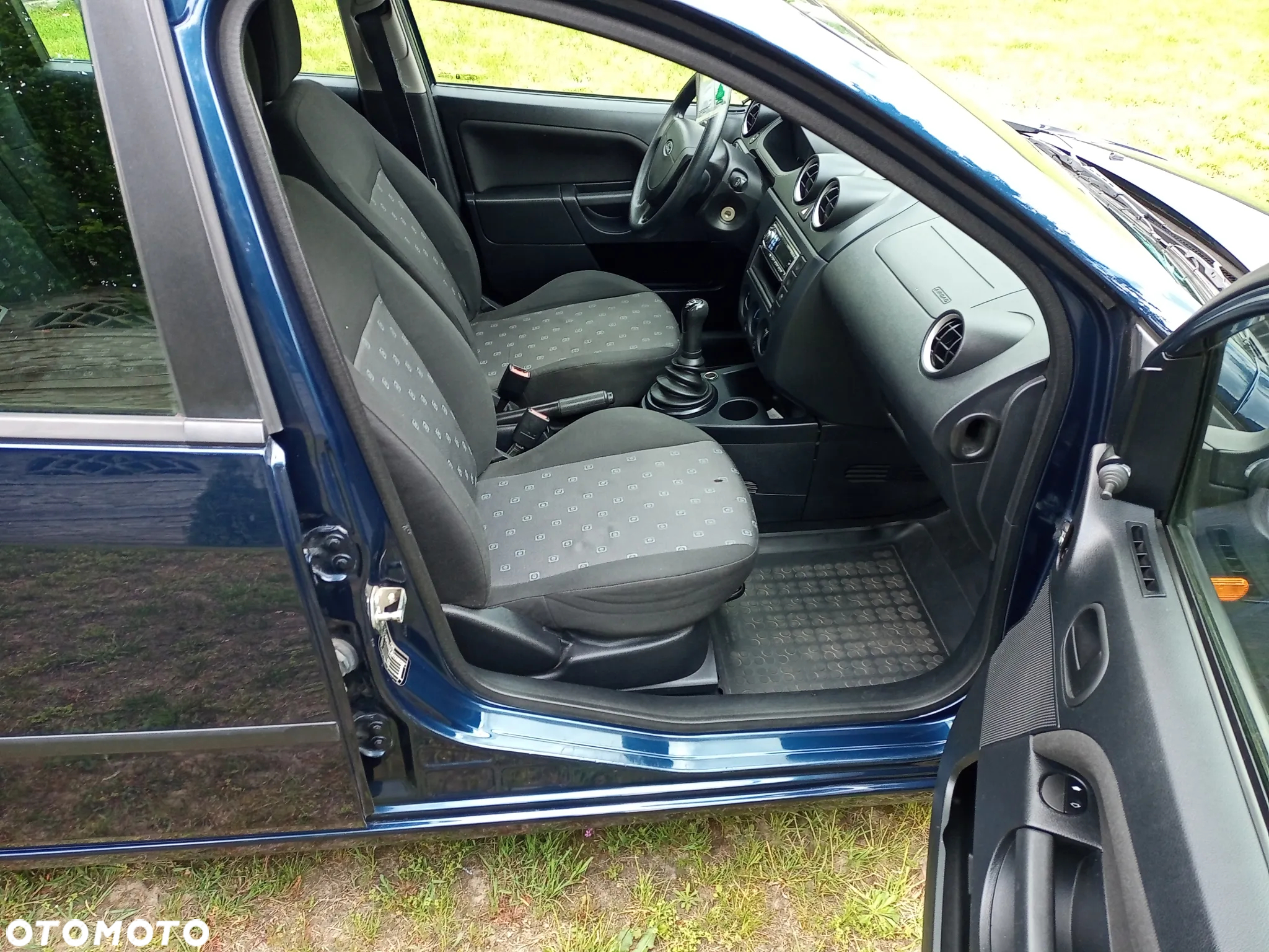 Ford Fiesta 1.3 - 21