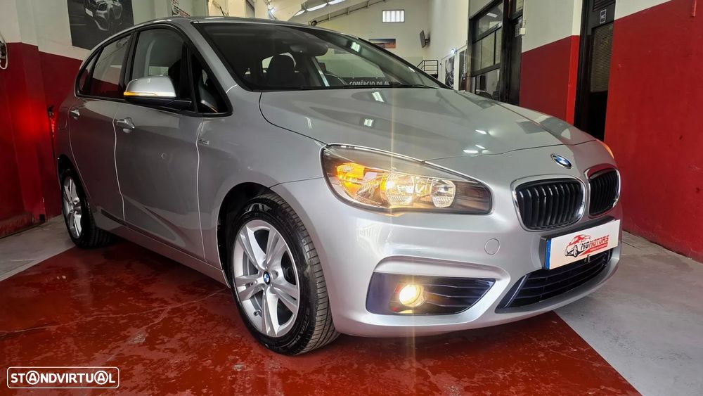 BMW 216 Active Tourer d Line Sport - 4