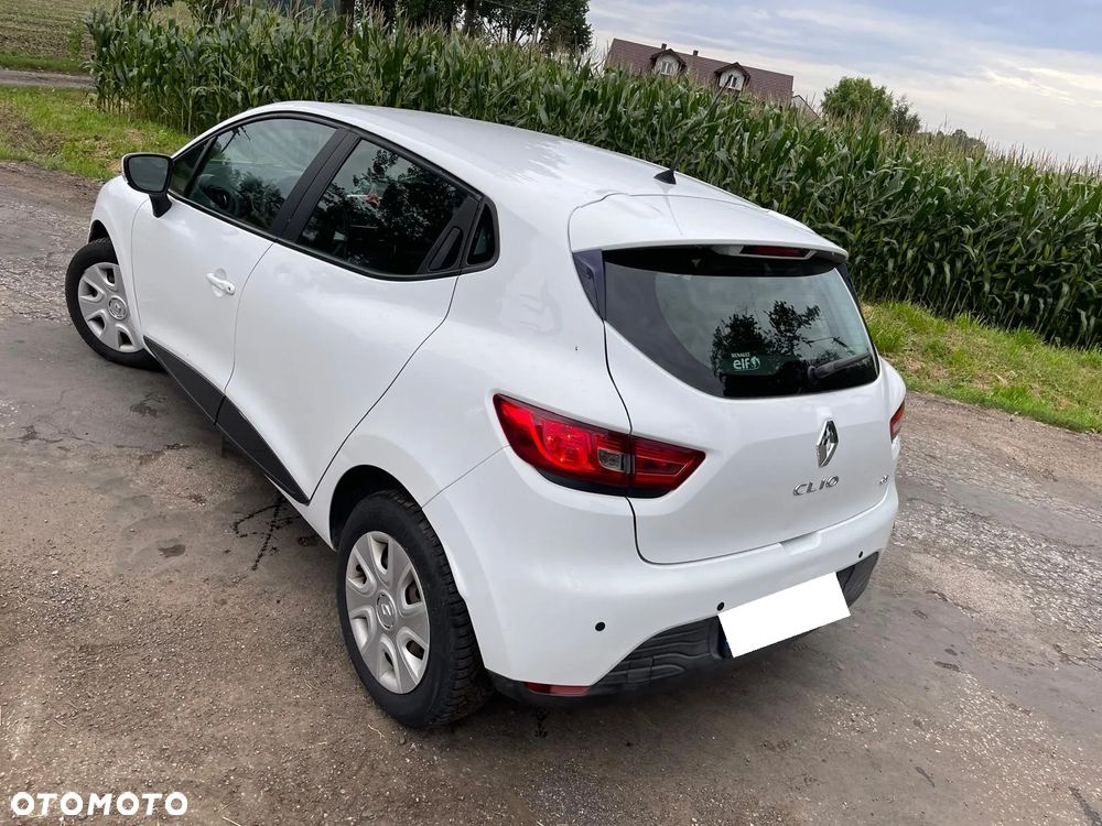 Renault Clio dCi 75 Stop & Start Expression - 27