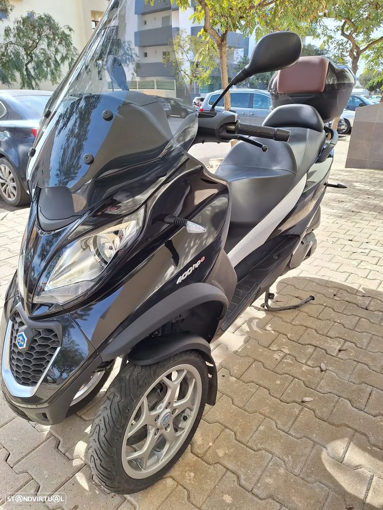 Piaggio MP3 - 6