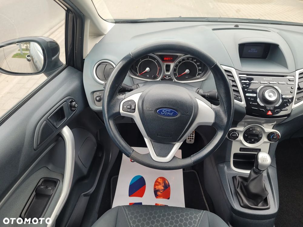 Ford Fiesta 1.6 TDCi Titanium - 19
