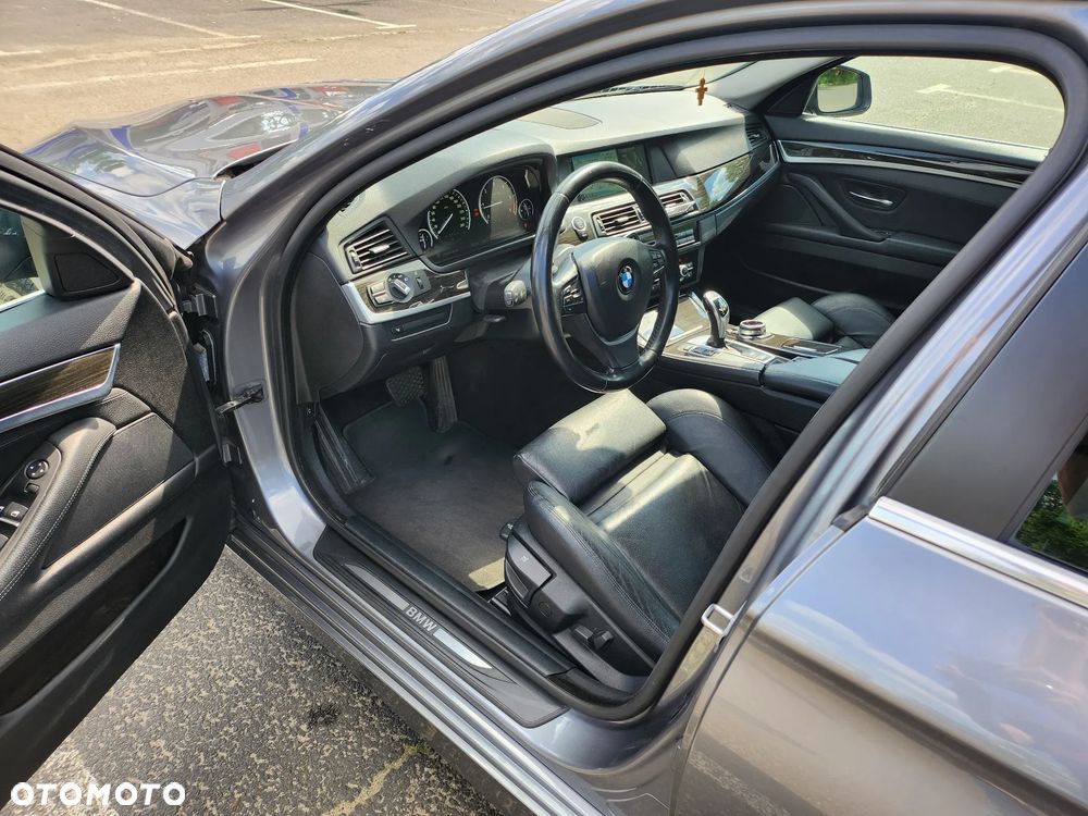 BMW Seria 5 520d - 11