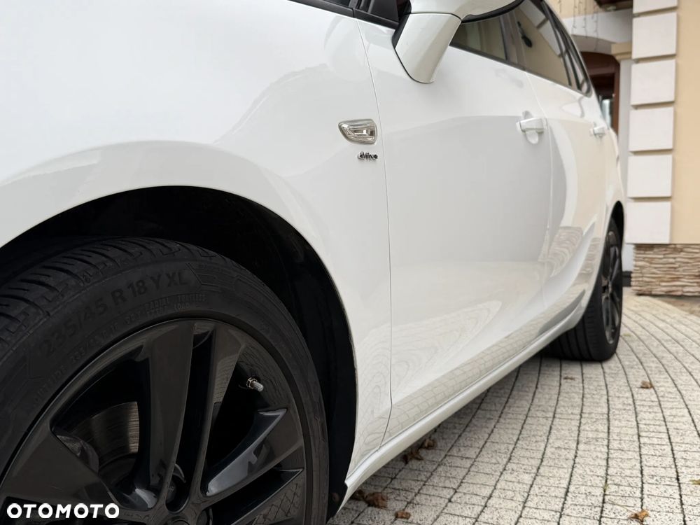 Opel Zafira Tourer 1.4 Turbo Innovation - 15