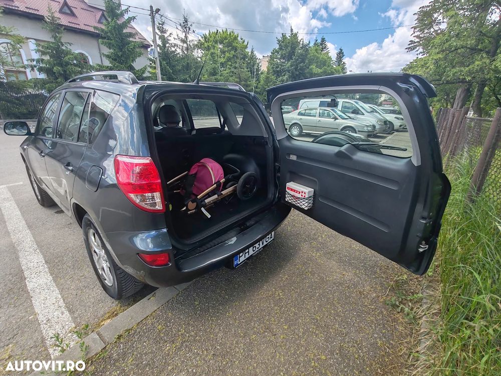 Toyota RAV4 2.0 Confort - 9