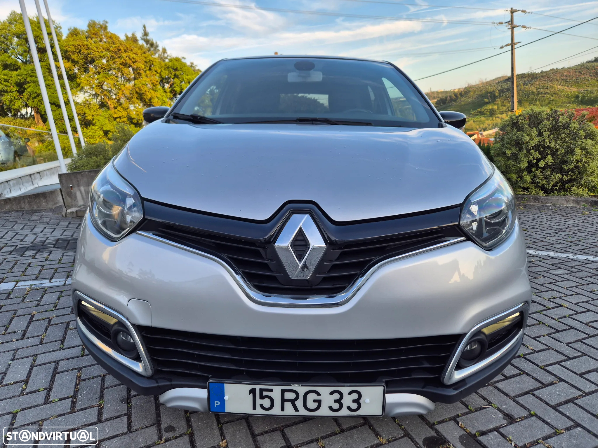 Renault Captur 0.9 TCE Exclusive - 2