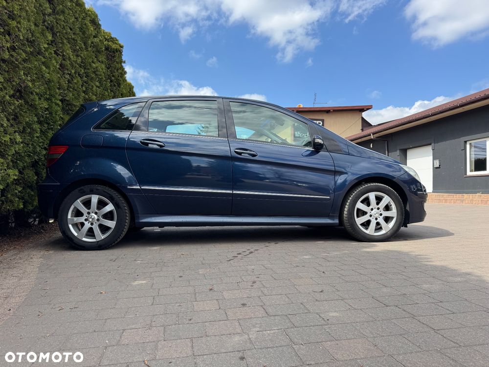 Mercedes-Benz Klasa B 200 Autotronic Special Edition - 8