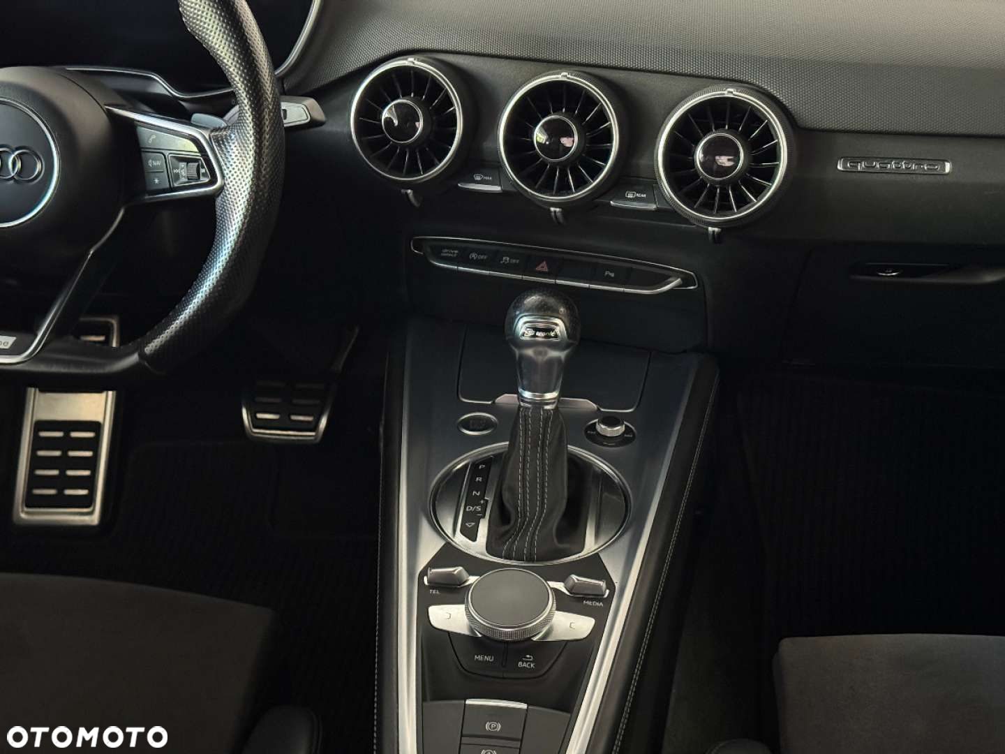 Audi TT Coupé - 23