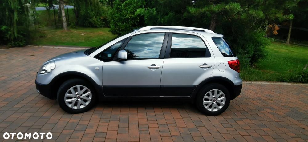 Fiat Sedici 1.6 16V 4x4 Lounge - 5
