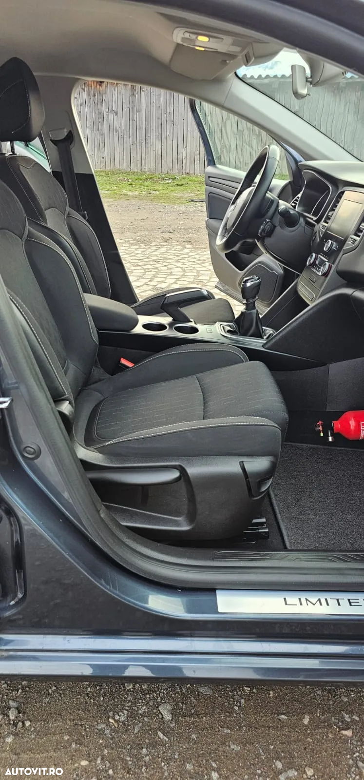 Renault Megane - 11