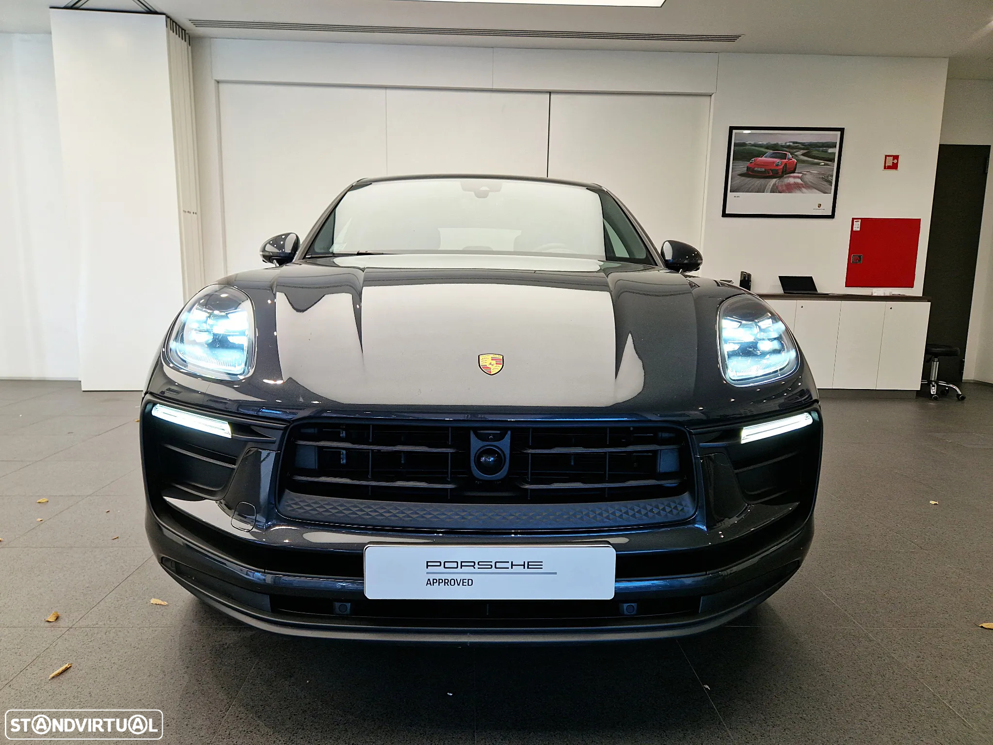 Porsche Macan Standard - 12