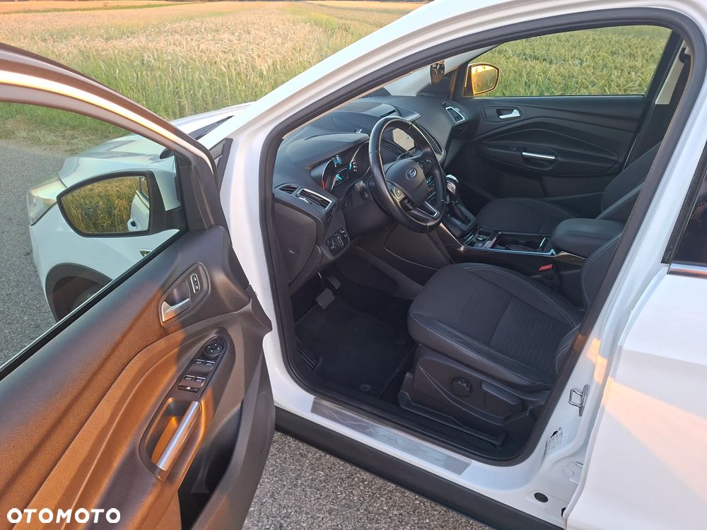Ford Kuga 1.5 EcoBoost FWD Edition ASS GPF - 9