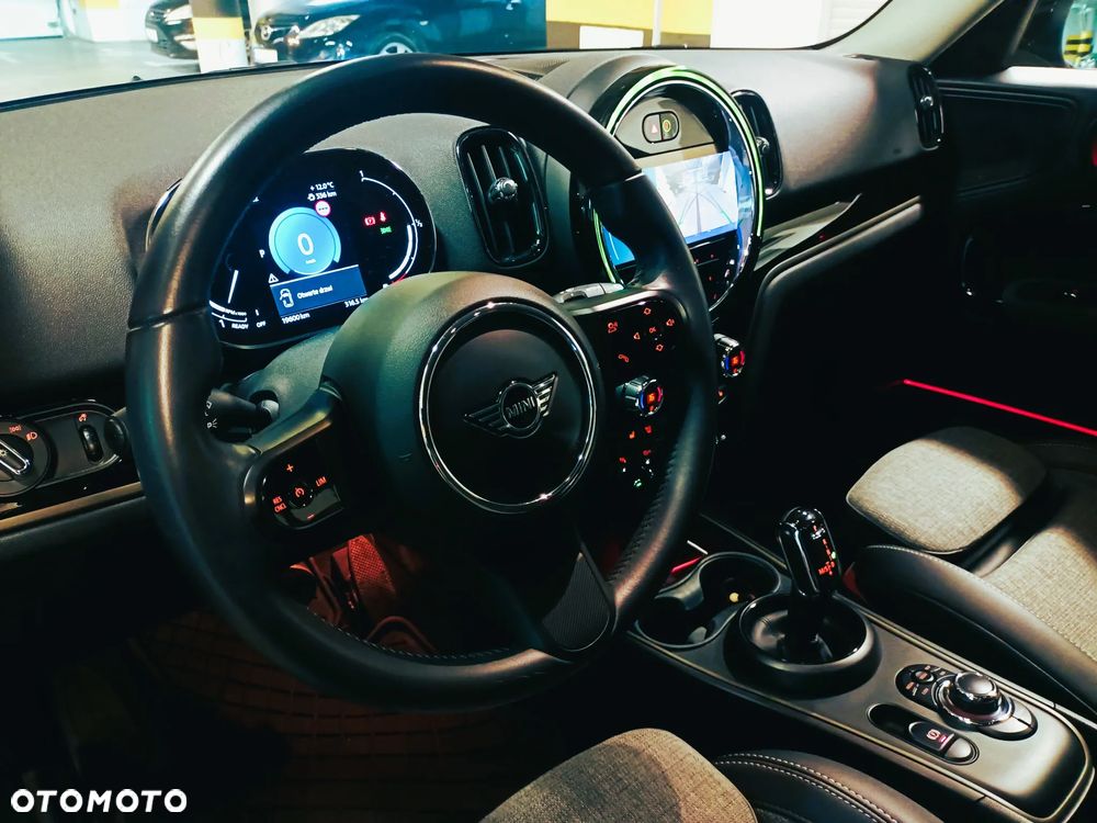 MINI Countryman Cooper Shadow Edition - 14