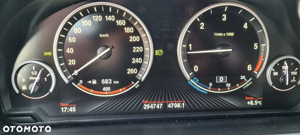 BMW Seria 5 520d xDrive Luxury Line - 25