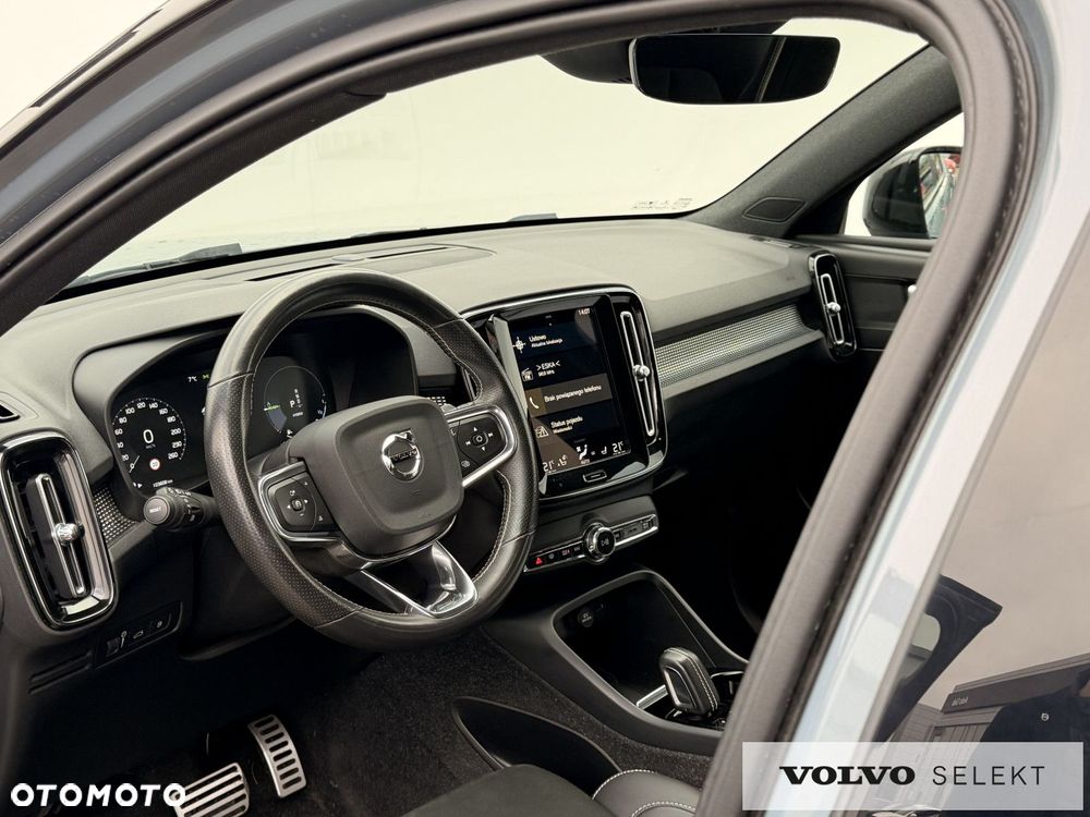 Volvo XC 40 - 9