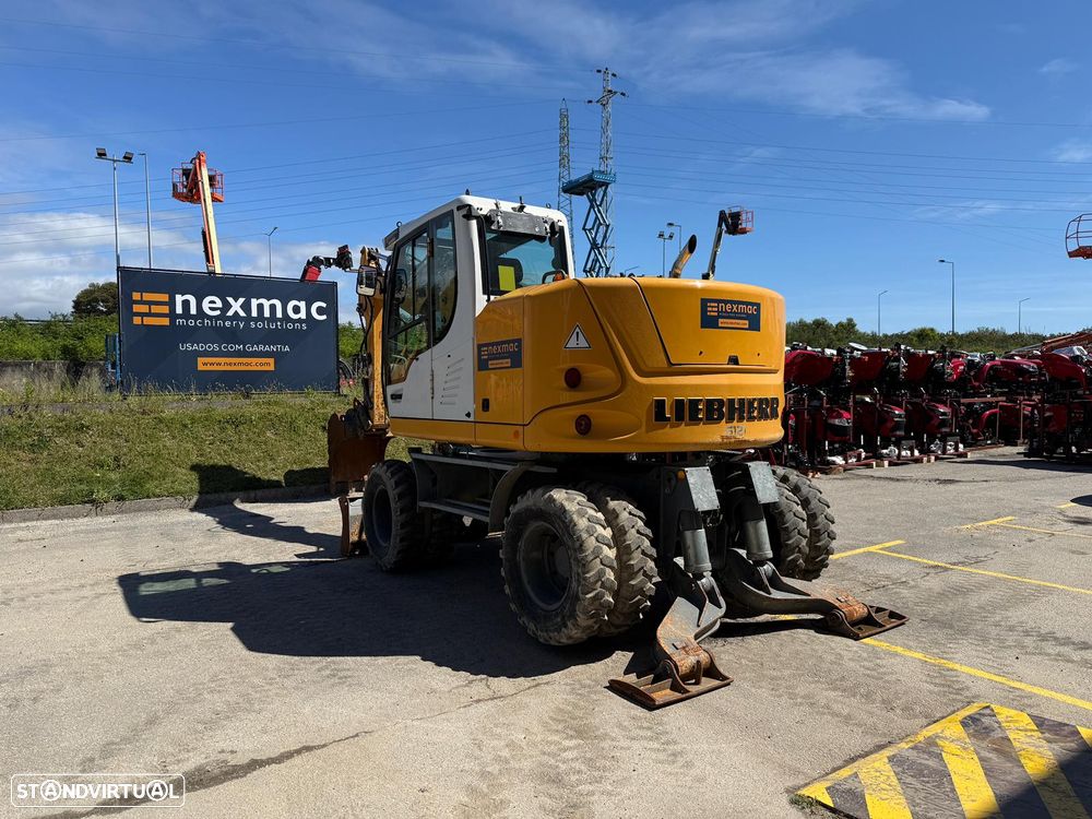 Liebherr A912 - Compact - 3