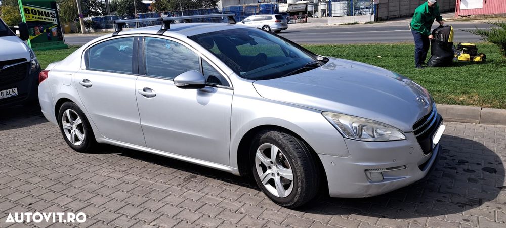 Volkswagen Multivan - 32