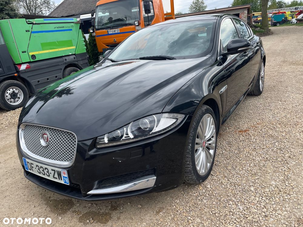 Jaguar XF - 2