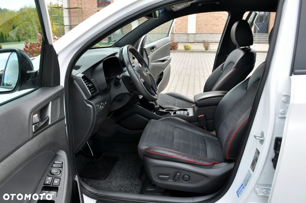 Hyundai Tucson 1.6 GDi 4WD DCT N Line - 23