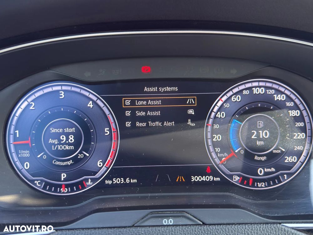 Volkswagen Passat - 13
