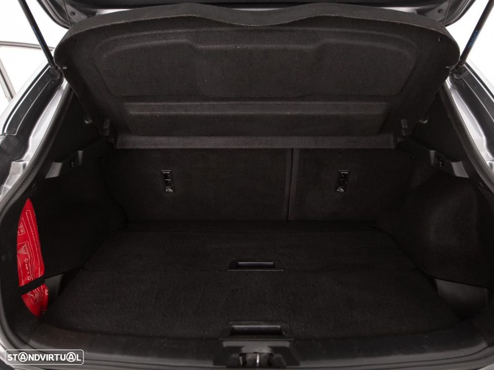 Nissan Qashqai 1.5 dCi N-Connecta - 14