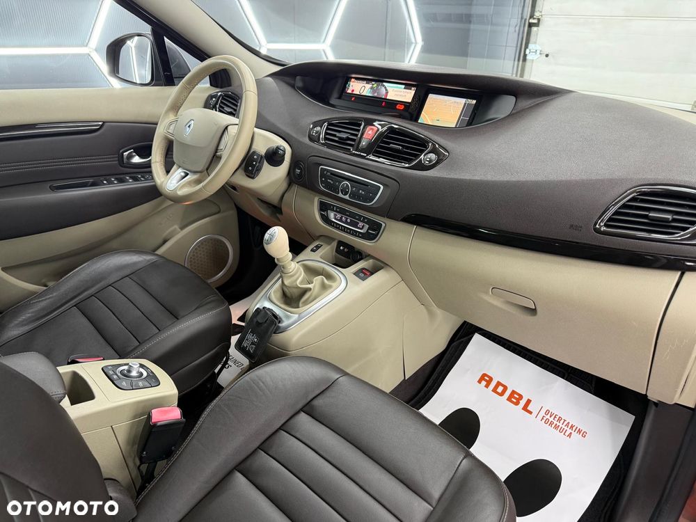 Renault Scenic Energy dCi 130 Start & Stop Bose Edition - 31