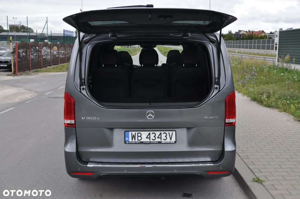 Mercedes-Benz Klasa V 300 d 4-Matic Exclusive 9G-Tronic (d³ugi) - 39