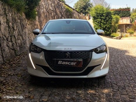 Peugeot e-208 50 kWh Allure Pack - 3