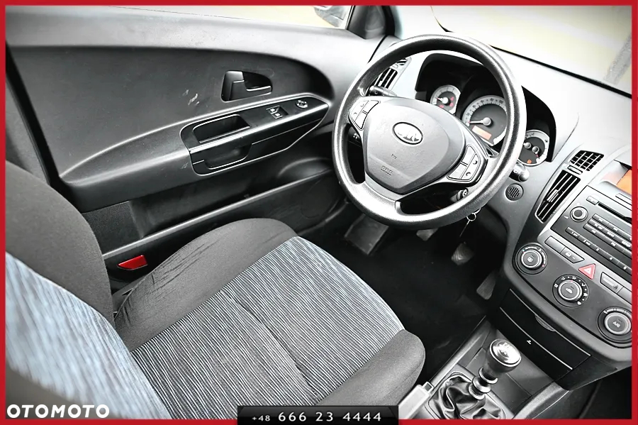 Kia Ceed Cee'd 1.6 Comfort + - 16