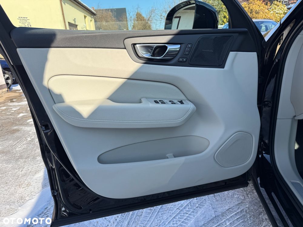 Volvo XC 60 D4 Geartronic Inscription - 35