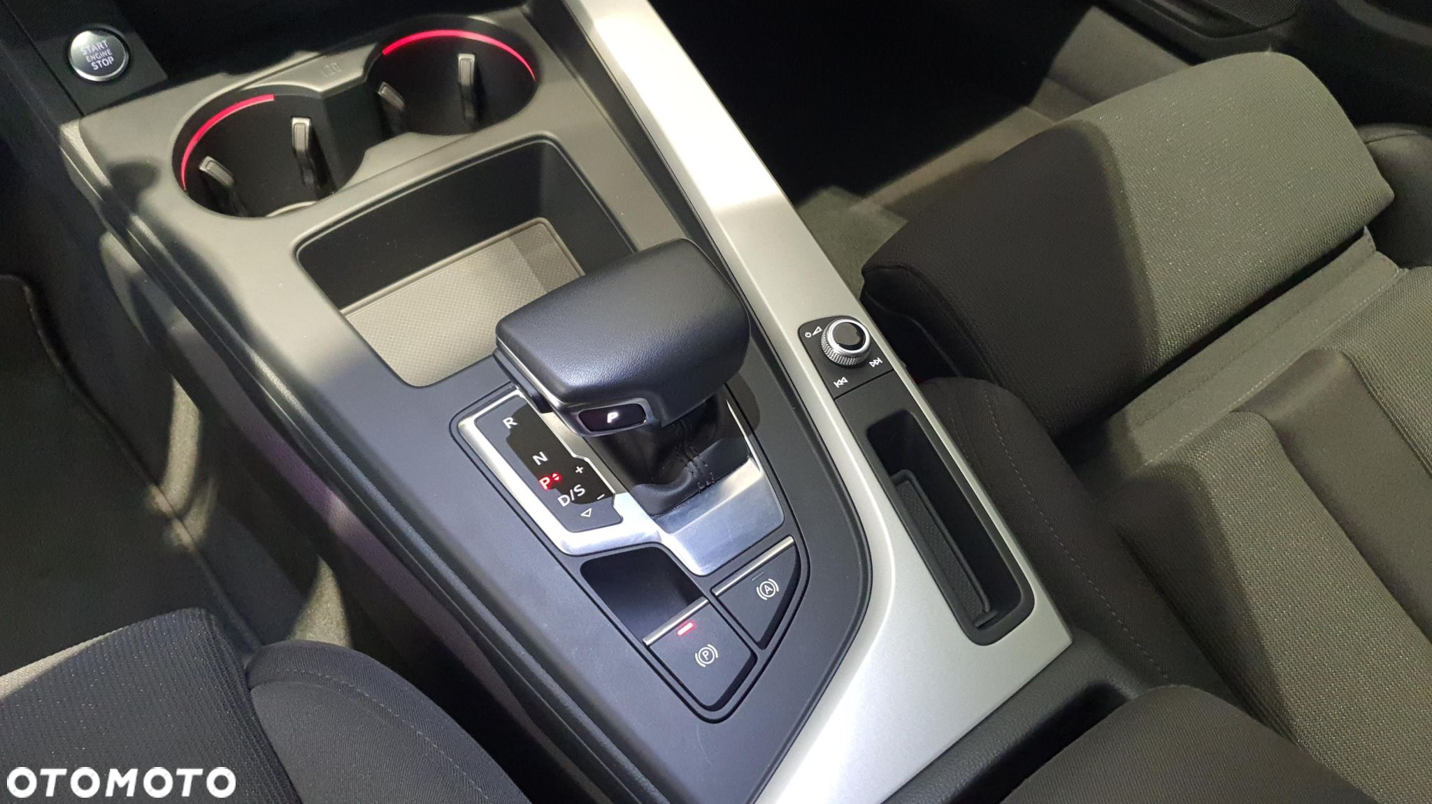 Audi A4 35 TFSI mHEV Advanced S tronic - 15