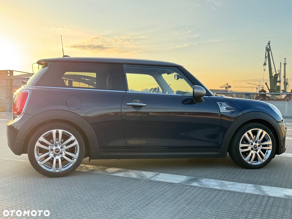 MINI Cooper Seven - 13