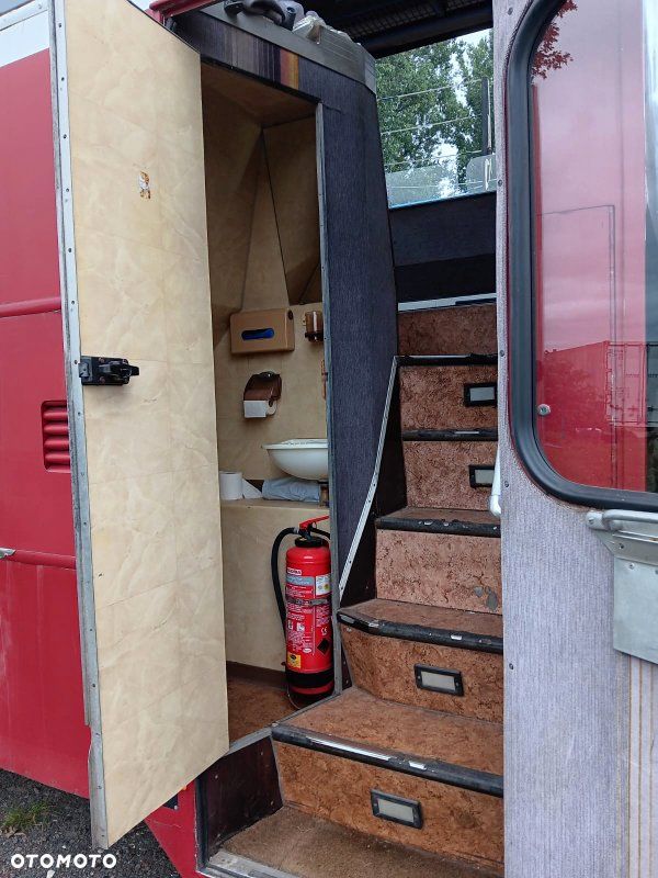 Mercedes-Benz 2228L 6x2 MOBILNA SCENA TEATRALNA - 25